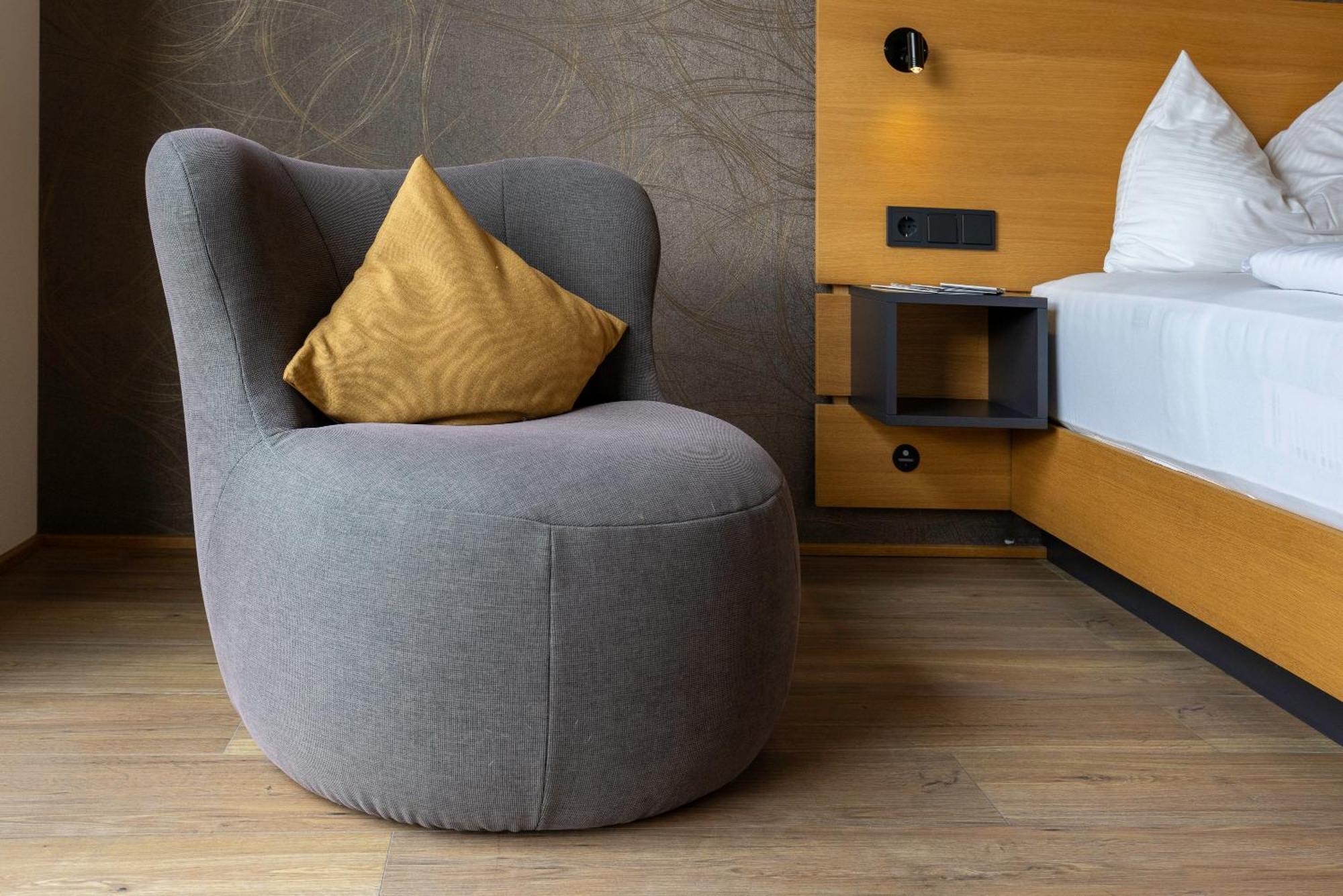 Hotel Katharinenhof Comfort ドルンビルン エクステリア 写真